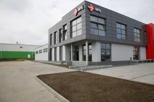 Generalne Wykonawstwo - obiekt składający się z hali magazynowej, w której umieszczono dwa poziomy antresol stalowych. Kamiński generalny wykonawca hali Żory, Czerwionka Leszczyny, Rybnik, Tychy, Bieruń, Godów, Jastrzębie Zdrój, Czechowice-Dziedzice, Bielsko Biała, Nysa, Opole, Skarbimierz, Ujazd, Praszka, Kluczbork.