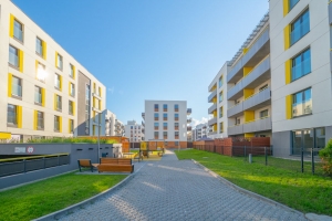 Kompleks budynków wielorodzinnych przy ul. Jodłowickiej 7 w Wrocławiu
